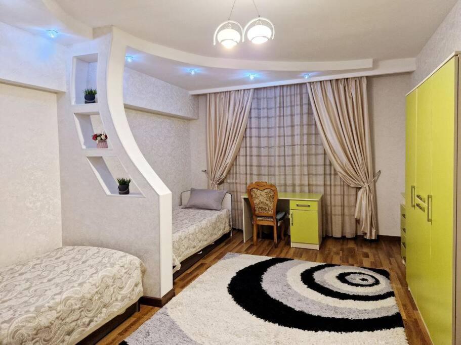 просторная 3 комнатная Apartment Taraz