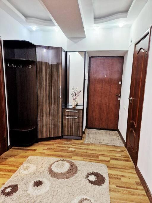 просторная 3 комнатная Apartment *